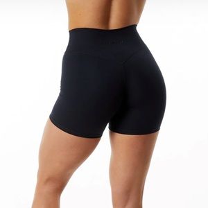 Alphalete Alphalux Wonder Shorts NWOT